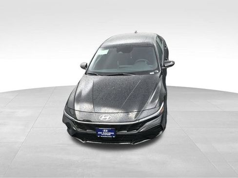 New 2026 Hyundai Elantra SEL Sport Premium FWD image 23