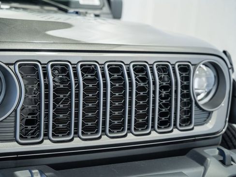 New 2026 Jeep Gladiator Sport AWD/4WD image 10
