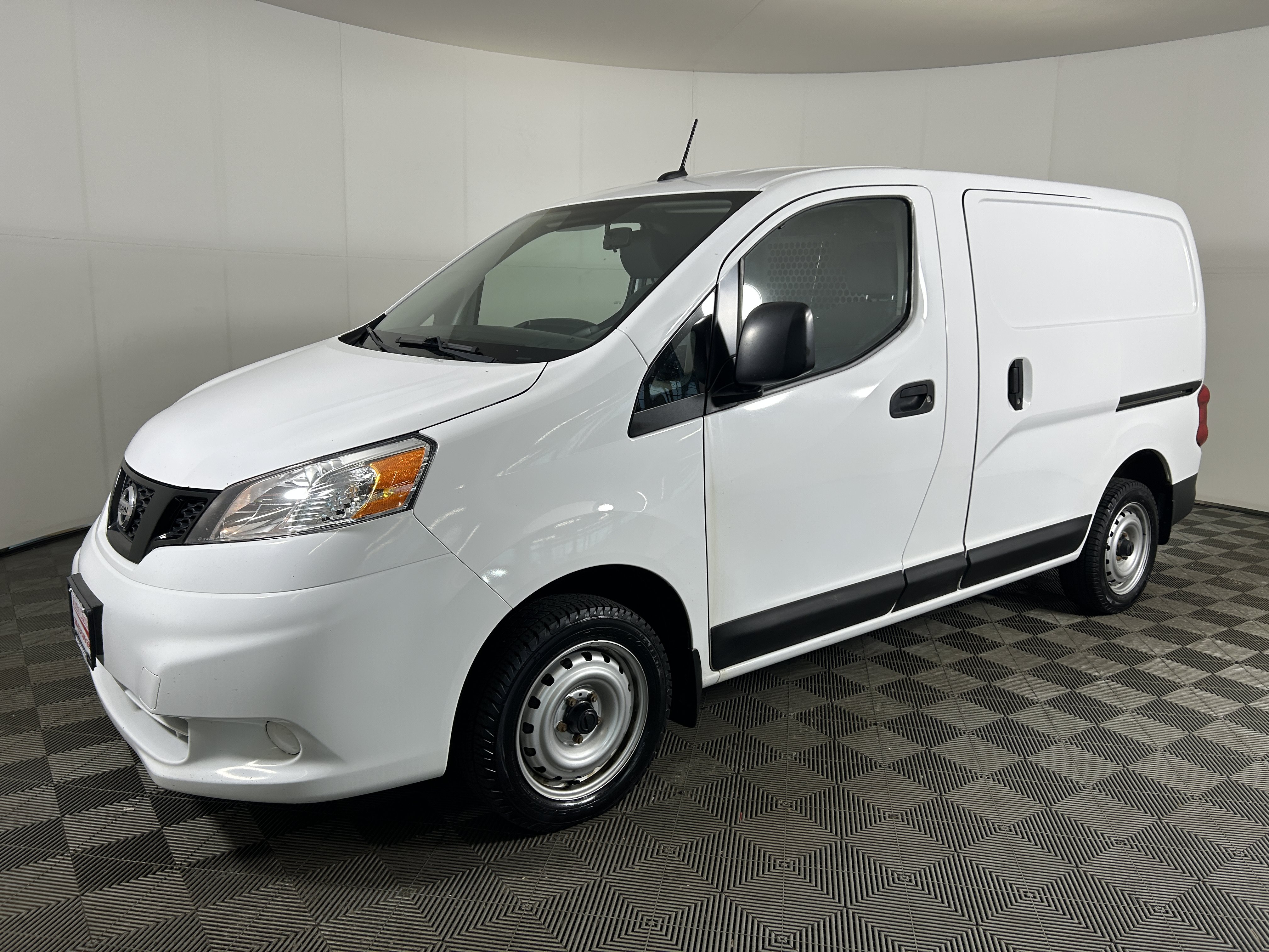 Used 2021 Nissan NV200 S w/ Back Door Glass Package FWD image 1
