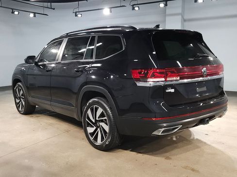 Used 2024 Volkswagen Atlas SE FWD image 5