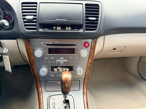 Used 2007 Subaru Legacy 2.5i Special Edition image 24