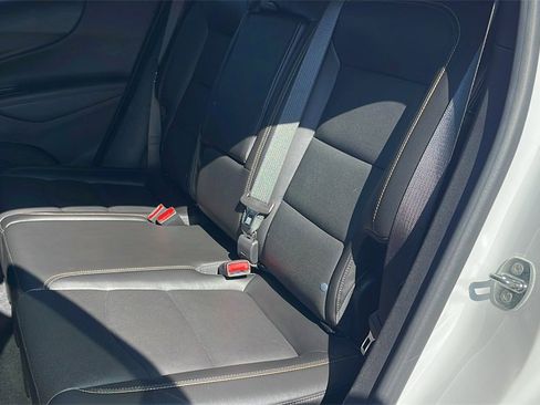 Used 2021 Chevrolet Equinox Premier w/ LPO, Hit The Road Package image 13