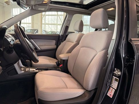 Used 2018 Subaru Forester 2.5i Premium image 9