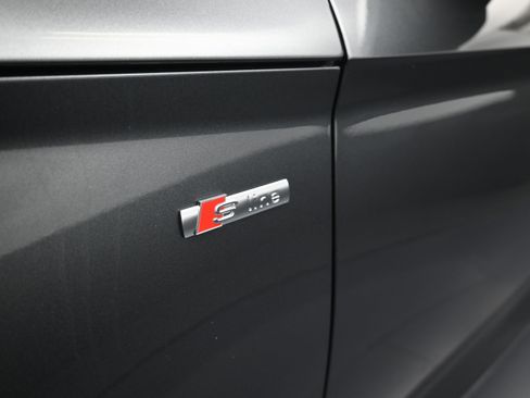 Used 2024 Audi Q5 2.0T Premium Plus w/ Premium Plus Package image 11