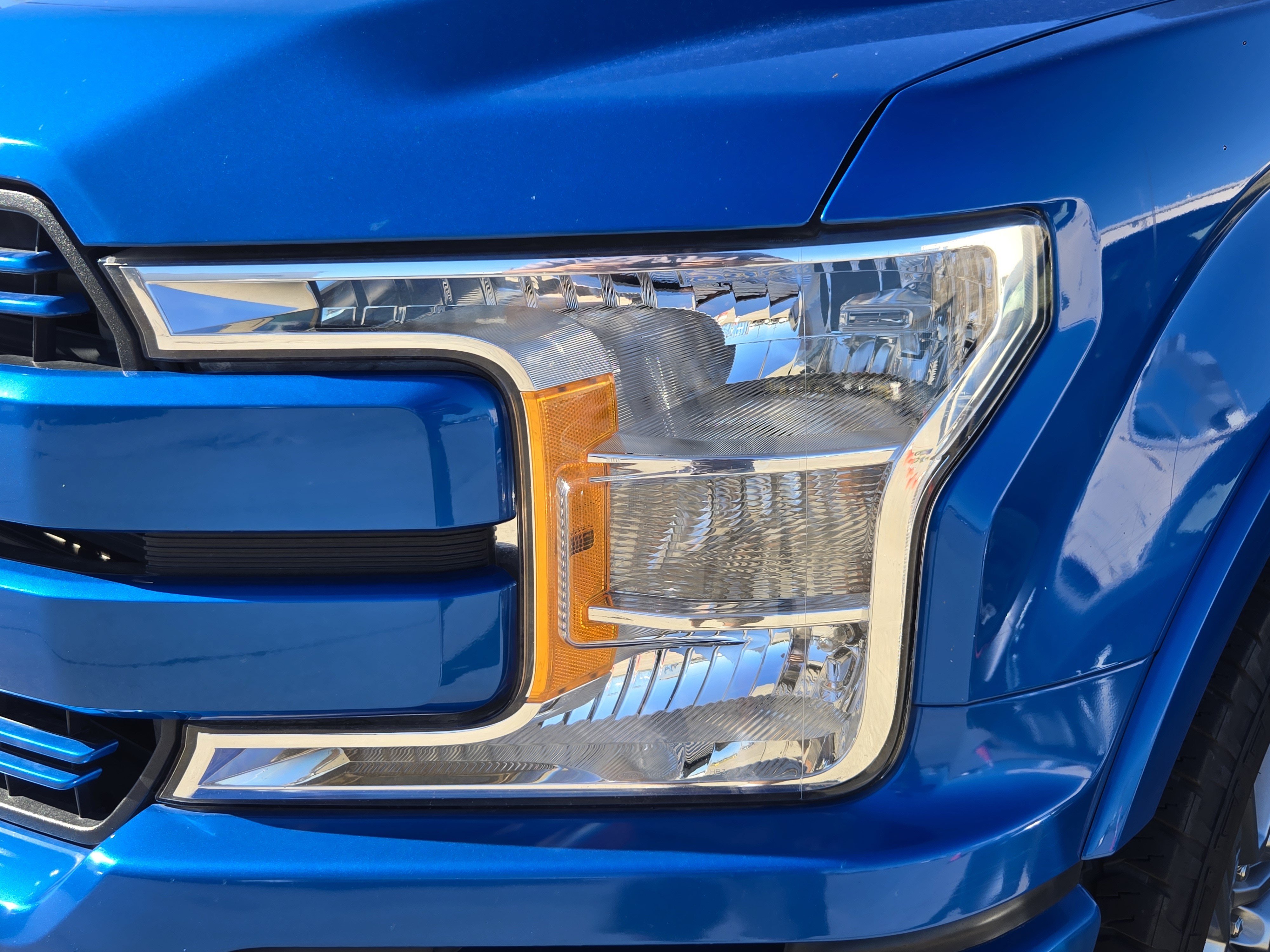 Used 2019 Ford F150 Lariat AWD/4WD image 5