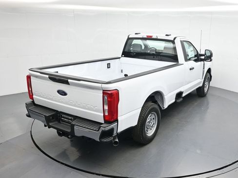New 2026 Ford F250 XL w/ XL Chrome Package image 36