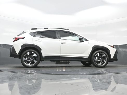 Used 2025 Subaru Crosstrek 2.5i Limited AWD/4WD image 34