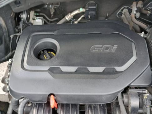 Used 2017 Hyundai Santa Fe Sport image 25