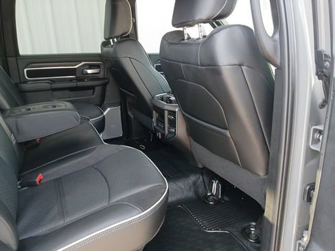 New 2026 RAM 4500 4x4 Crew Cab DRW w/ Laramie Trim Package image 20