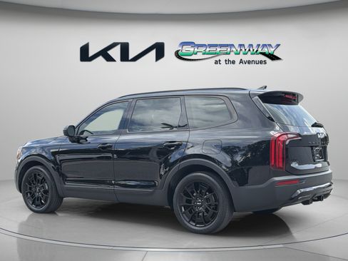 Used 2022 Kia Telluride EX w/ EX Premium Package AWD/4WD image 4