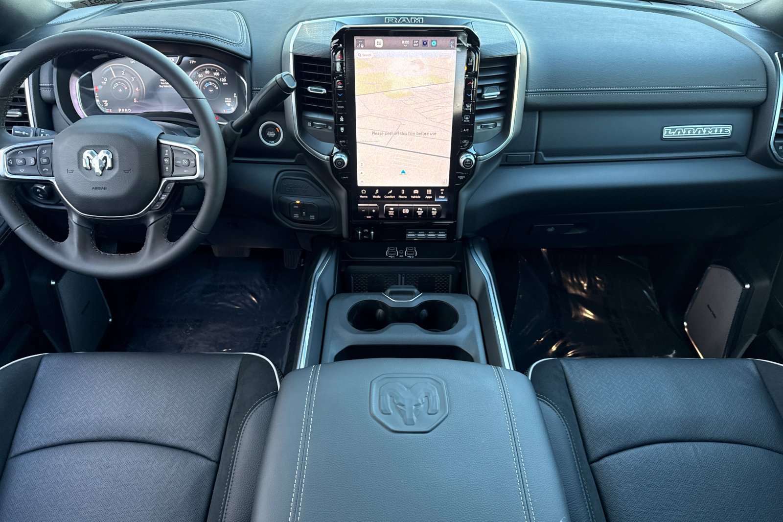 New 2026 RAM 3500 Laramie AWD/4WD image 12