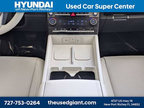 Used 2025 Hyundai Santa Fe SEL image 24