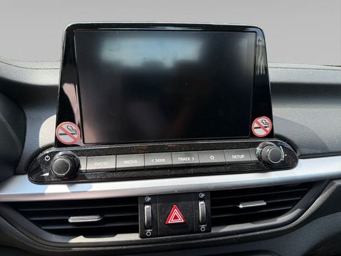 Used 2024 Kia Forte LXS FWD image 15