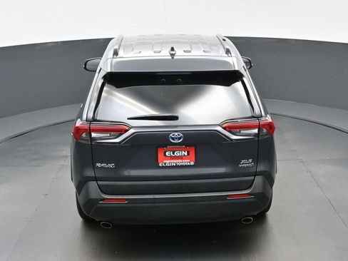 Used 2023 Toyota RAV4 XLE w/ XLE Grade Weather Package AWD/4WD image 39