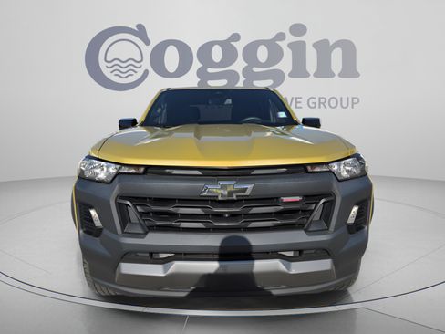 Certified 2023 Chevrolet Colorado Trail Boss w/ Technology Package AWD/4WD image 8