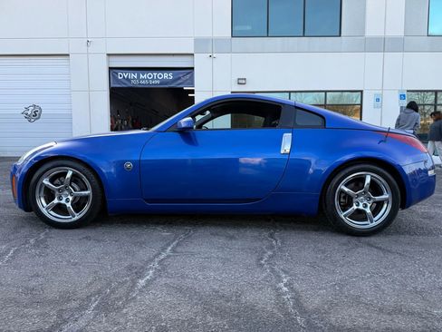 Used 2004 Nissan 350Z Performance w/ Aerodynamics Pkg image 8