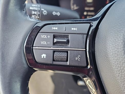 Used 2023 Honda CR-V EX-L image 20