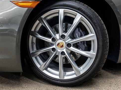 Used 2025 Porsche 718 Boxster image 18