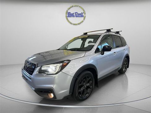 Used 2018 Subaru Forester 2.5i Premium AWD/4WD image 1