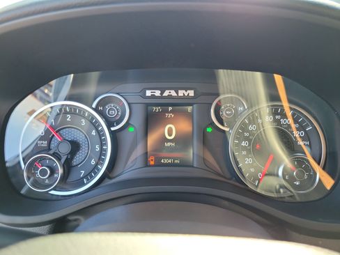Used 2023 RAM 1500 Big Horn AWD/4WD image 24