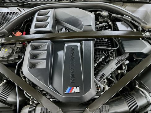 Used 2025 BMW M4 Competition w/ M Carbon Exterior Package image 30