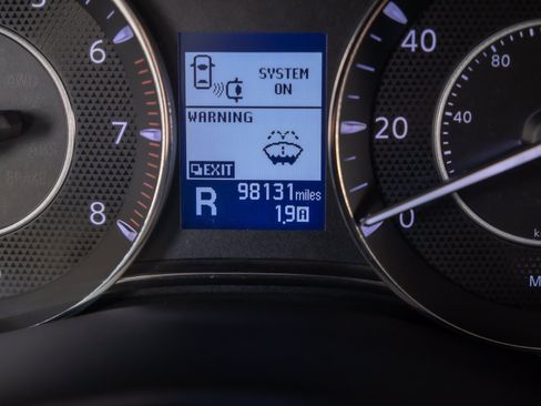 Used 2018 Nissan Armada Platinum w/ Captain Seat Package RWD image 20
