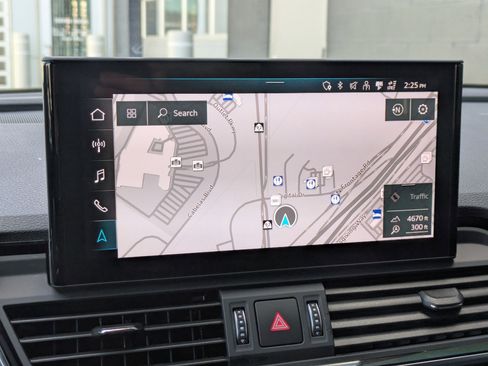 Used 2021 Audi Q5 Prestige image 18