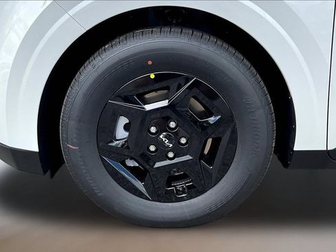 New 2026 Kia Carnival FWD image 12