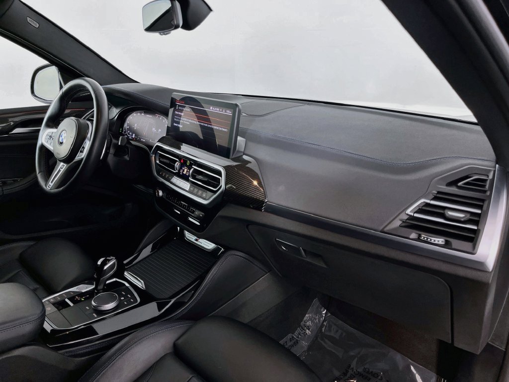 Used 2023 BMW X4 M40i AWD/4WD image 31