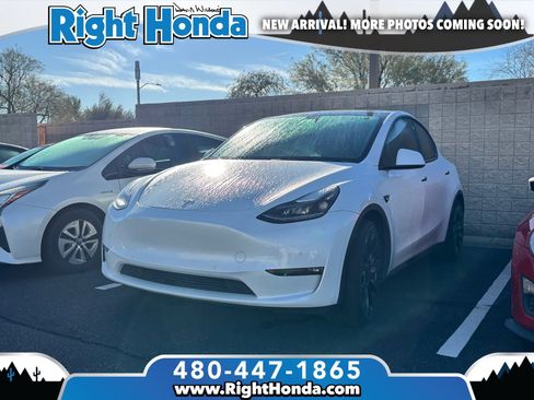 Used 2022 Tesla Model Y Performance image 1