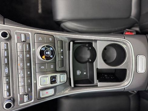Used 2023 Hyundai Santa Fe SEL w/ Premium Package image 21