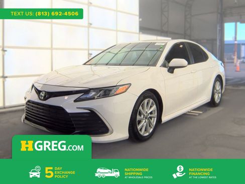 Used 2023 Toyota Camry LE FWD image 1