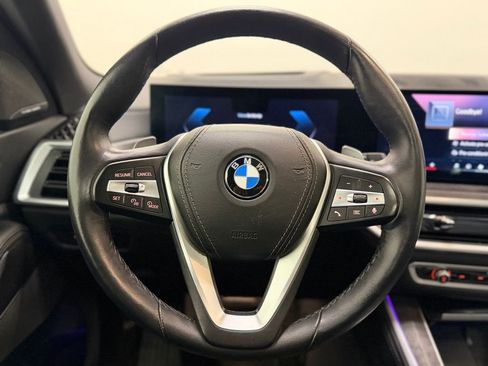 Used 2024 BMW X5 xDrive40i image 14