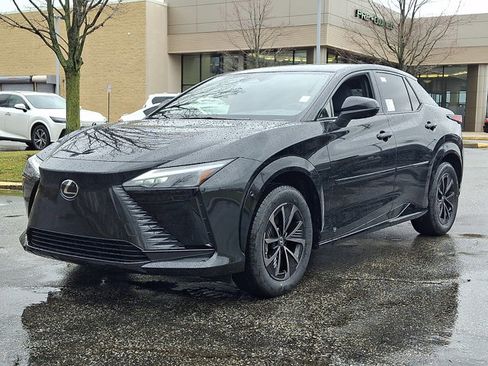 New 2026 Lexus RZ 450e AWD image 2