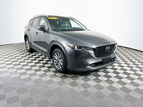 Used 2023 MAZDA CX-5 AWD 2.5 S w/ Preferred Package image 2