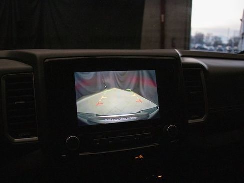 Used 2023 Nissan Frontier SV w/ SV Convenience Package image 35