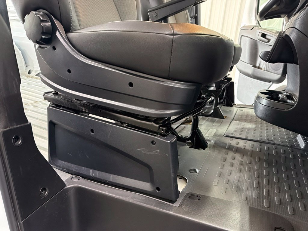 Used 2025 RAM ProMaster 2500 w/ Convenience Group FWD image 22