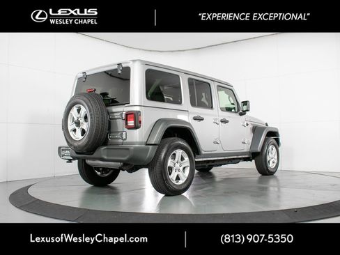 Used 2018 Jeep Wrangler Unlimited Sport S image 6