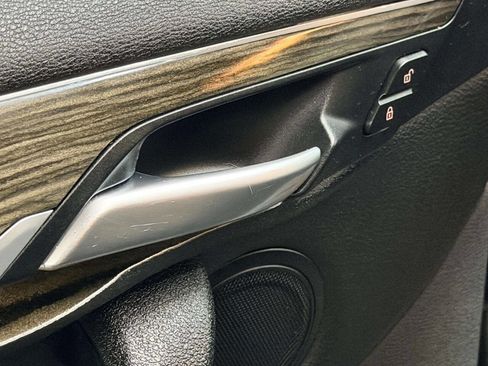 Used 2017 BMW X1 xDrive28i image 15