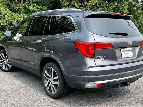 Used 2017 Honda Pilot Elite image 4