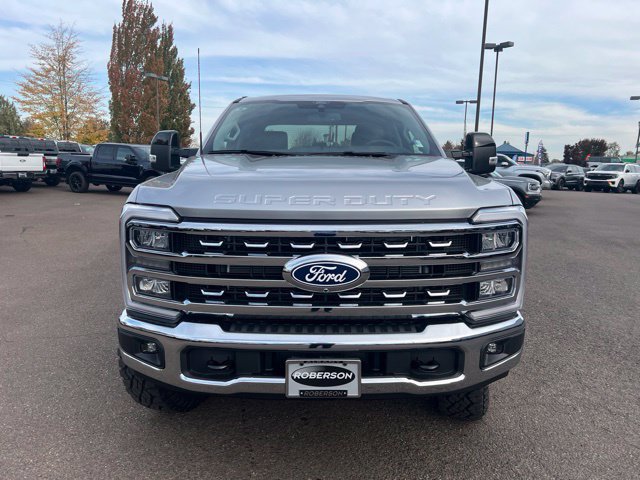 New 2027 Ford F350 Lariat w/ Tremor Off-Road Package AWD/4WD image 8
