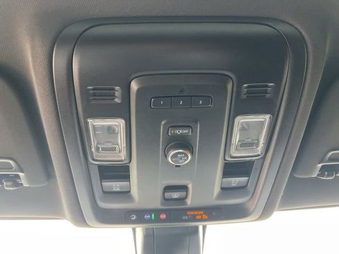 Used 2021 Chevrolet Tahoe Z71 w/ Rear Media and Nav Package image 14