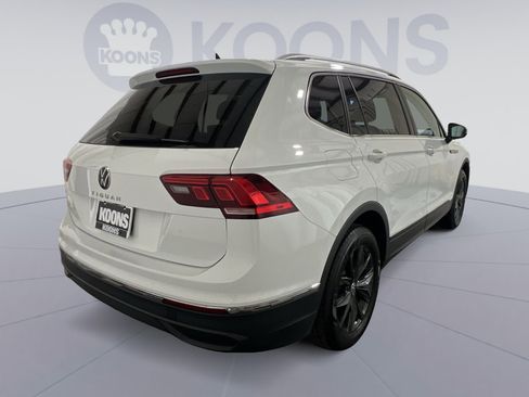 Used 2024 Volkswagen Tiguan SE image 7