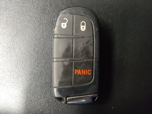 Used 2021 Jeep Compass Latitude AWD/4WD image 32