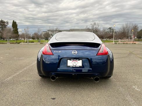Used 2013 Nissan 370Z Touring w/ Sport Pkg image 6