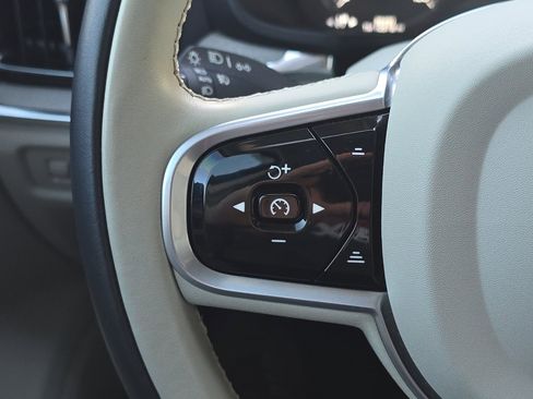 Used 2022 Volvo V60 T5 Cross Country w/ Advanced Package image 25