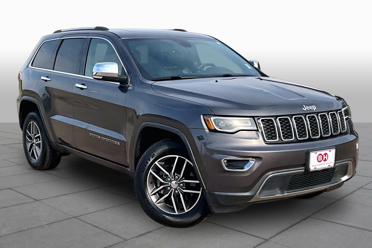 Used 2017 Jeep Grand Cherokee Limited w/ Luxury Group II AWD/4WD image 2