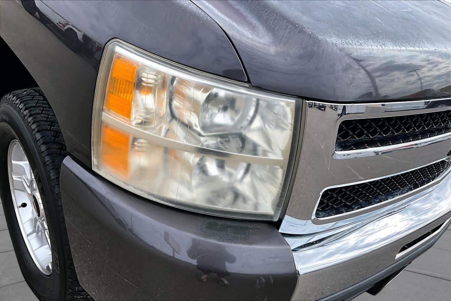 Used 2011 Chevrolet Silverado 1500 LT w/ All-Star Edition AWD/4WD image 25