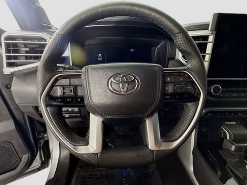 Used 2024 Toyota Tundra Platinum AWD/4WD image 11