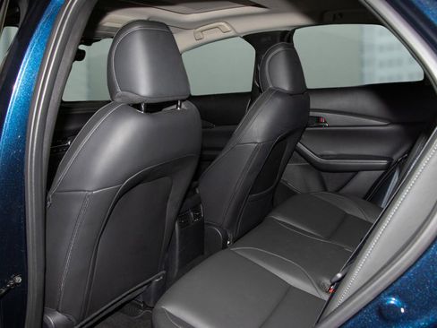 Used 2022 MAZDA CX-30 AWD 2.5 S w/ Preferred Package image 11